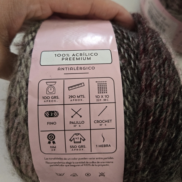 Multicolor Yarn - Picture 2 of 4